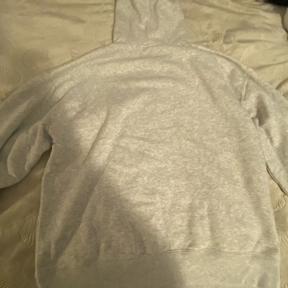 Brand new never worn, Hollister Heather Gray Hoodie Sweater - Picture 4 of 5
